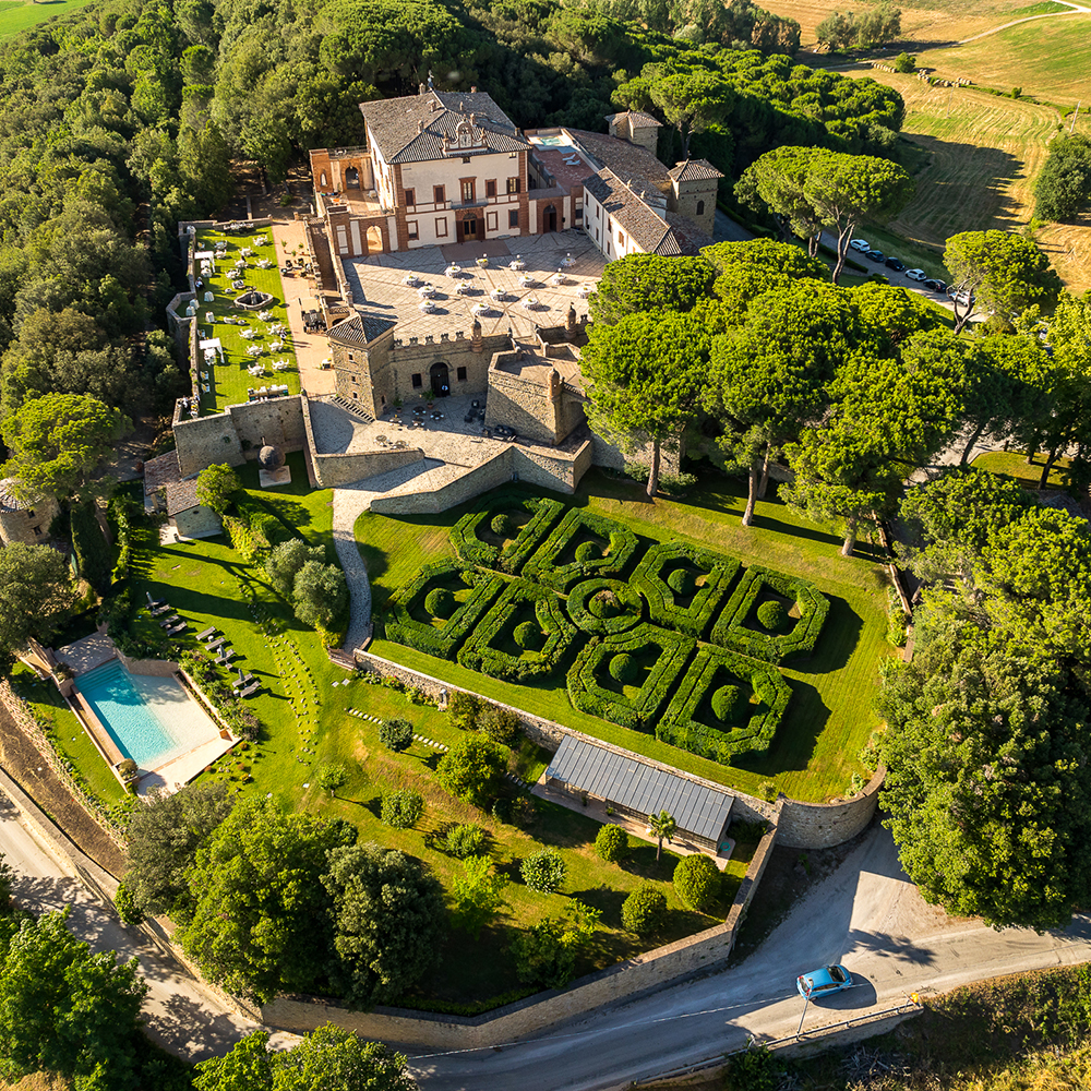 Immagine di Gruppo SEM celebra al Castello di Solfagnano il 130° anniversario di Acqua Nocera Umbra Sorgente Angelica
